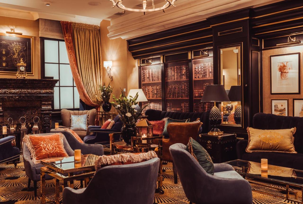 Bachleda Luxury Hotel Krakow Mgallery Hotel Collection Cracóvia Exterior foto The Library at The Ivy Collection